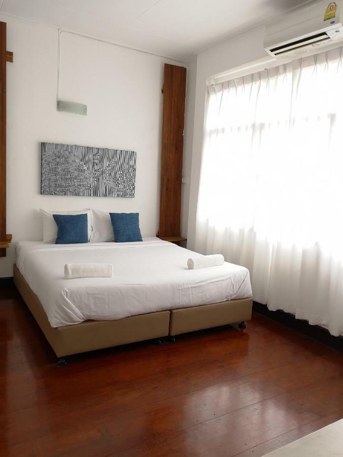 Cozy By Funwahn Bed & Breakfast Chiang Mai Exterior photo